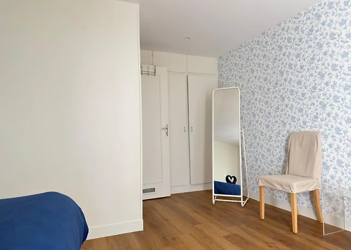 Le Mesnil - Collection La 21eme Planche バイユー